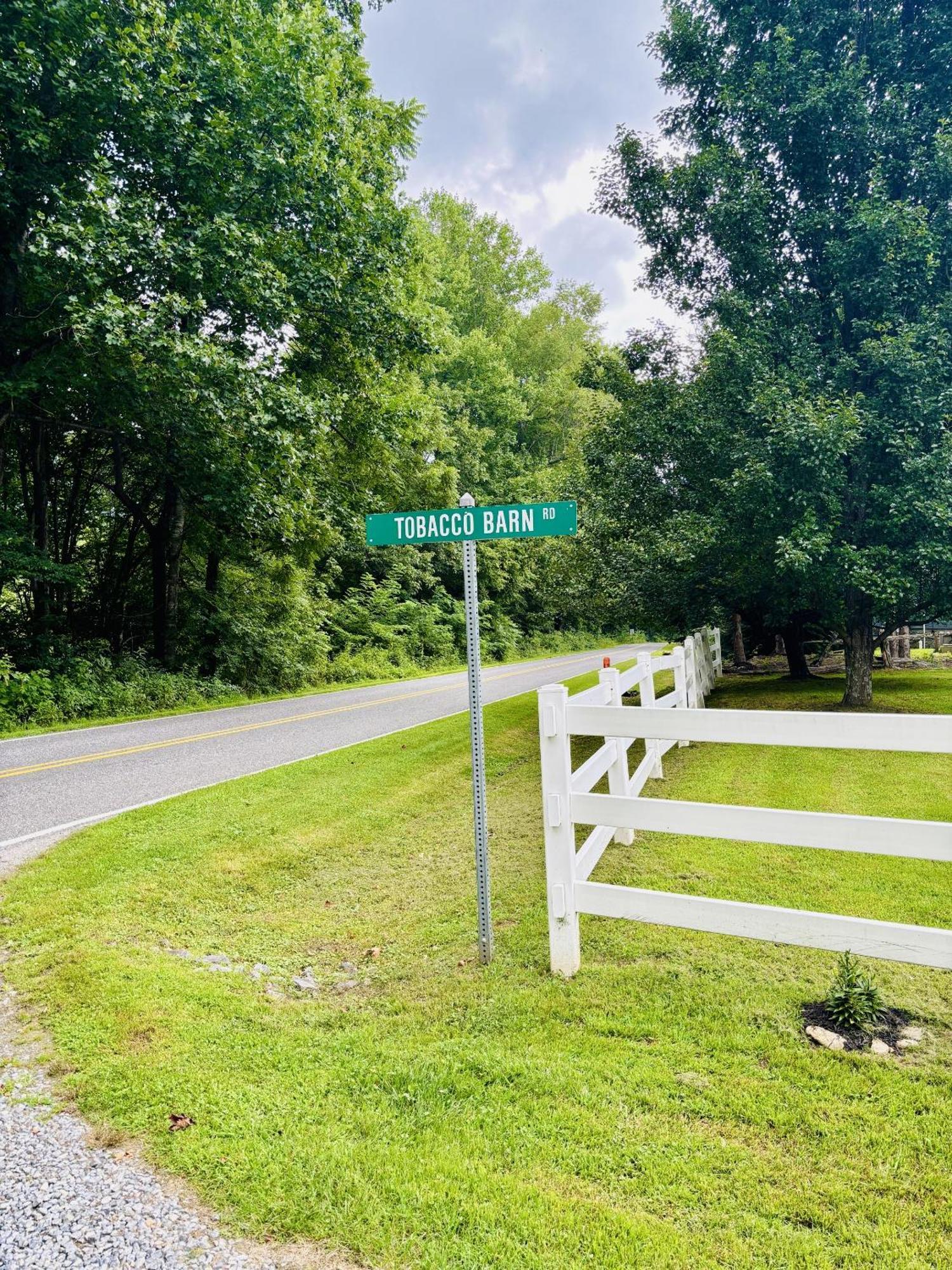 Maggie Valley Cabin Rentals Bilik gambar