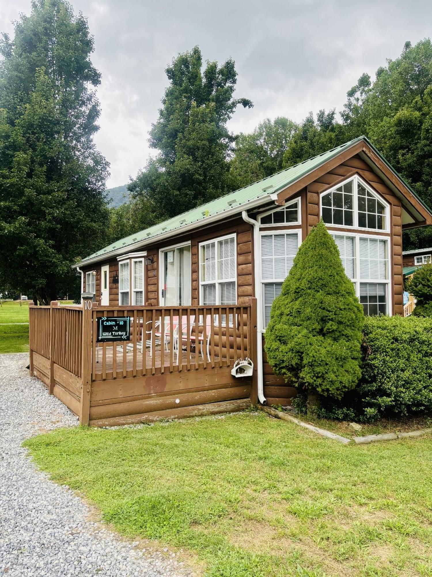 Maggie Valley Cabin Rentals Bilik gambar