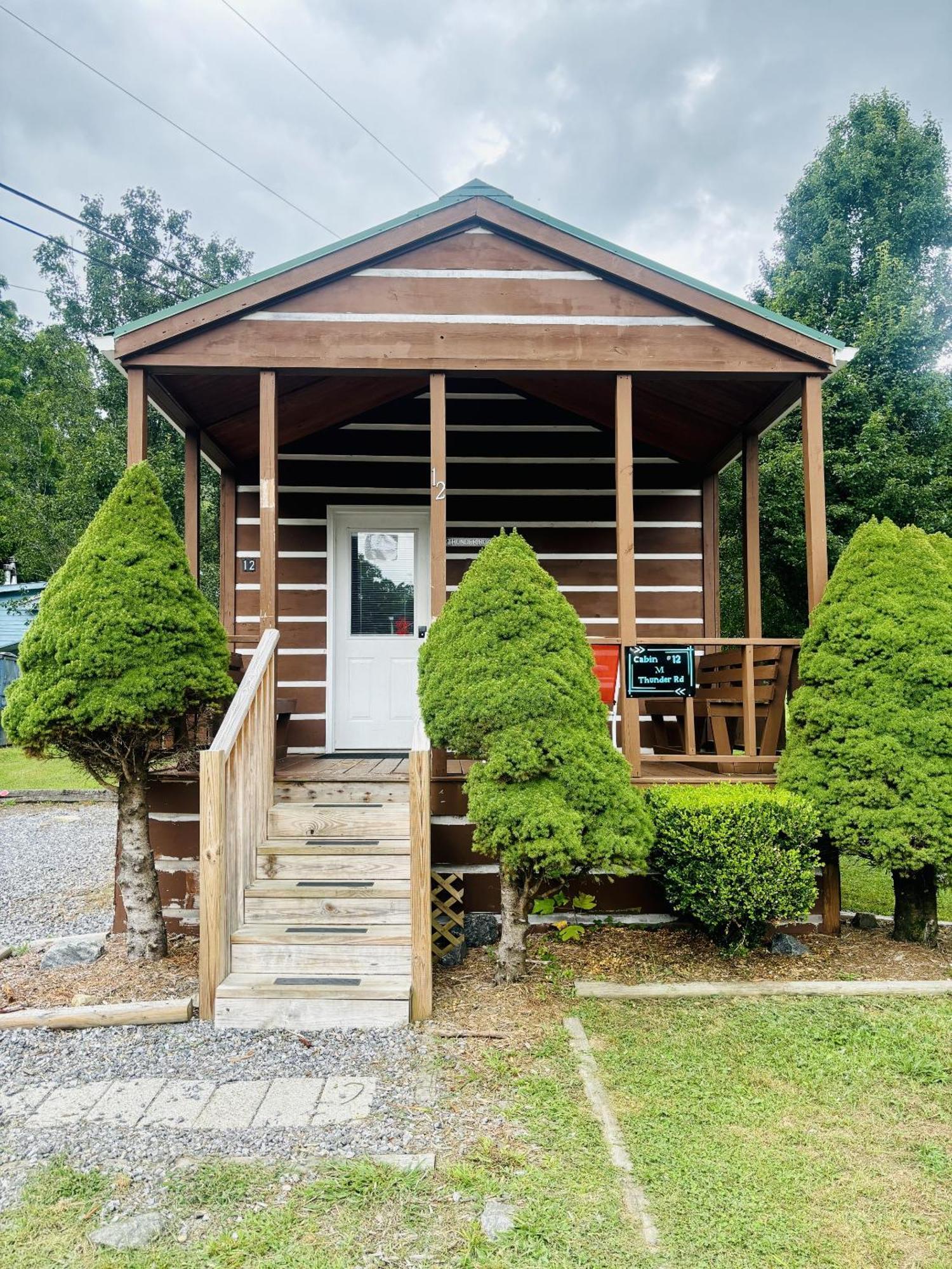 Maggie Valley Cabin Rentals Bilik gambar